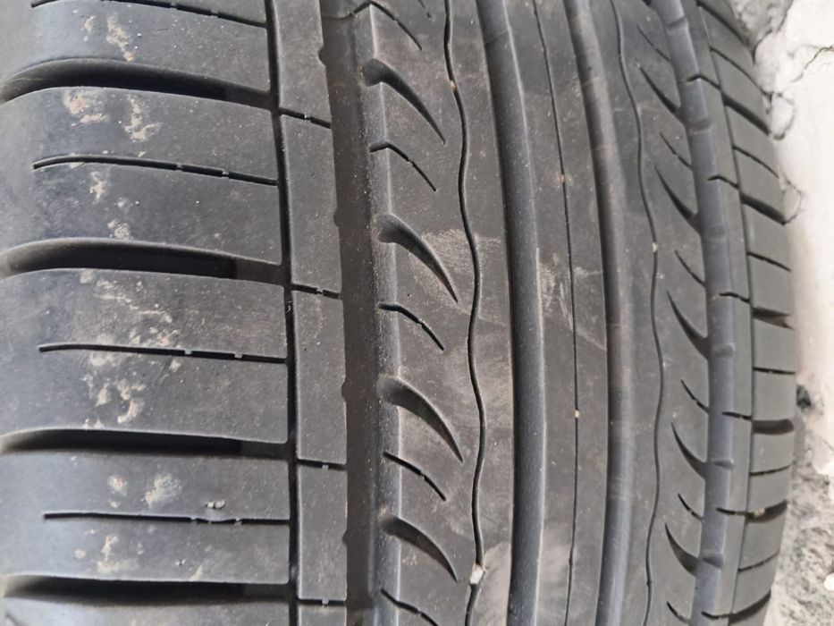 Продам шину 215/45 r17