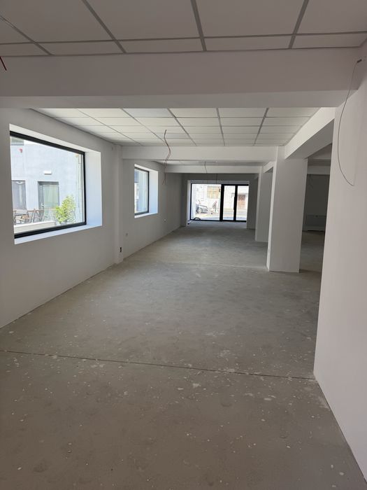 Spatiu Comercial NOU !