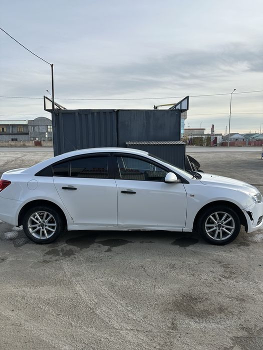 Шеврале Круз 2011