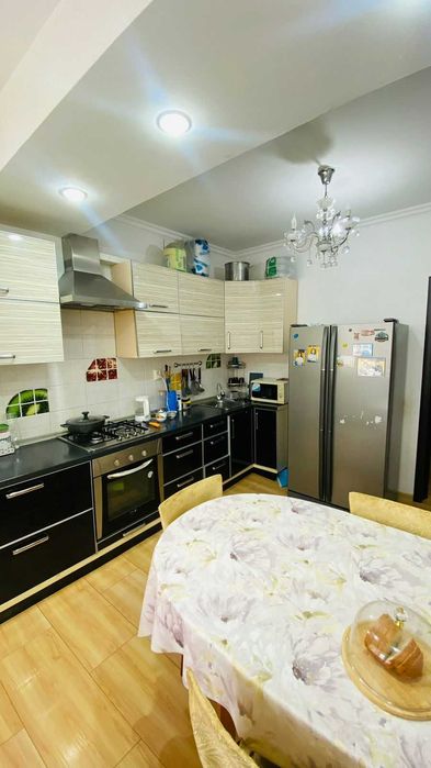 Продам 4х комн кв Нектар Батыс