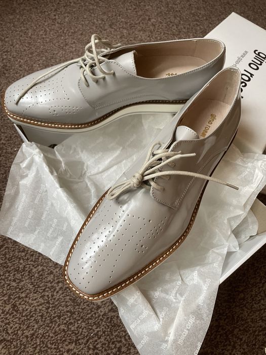 Италиански обувки Gino Rossi