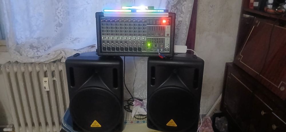 Boxe behringer si mixer