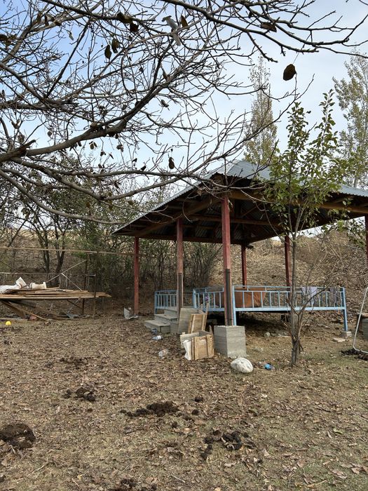 Жер сатылады уйімен, мал корасымен
