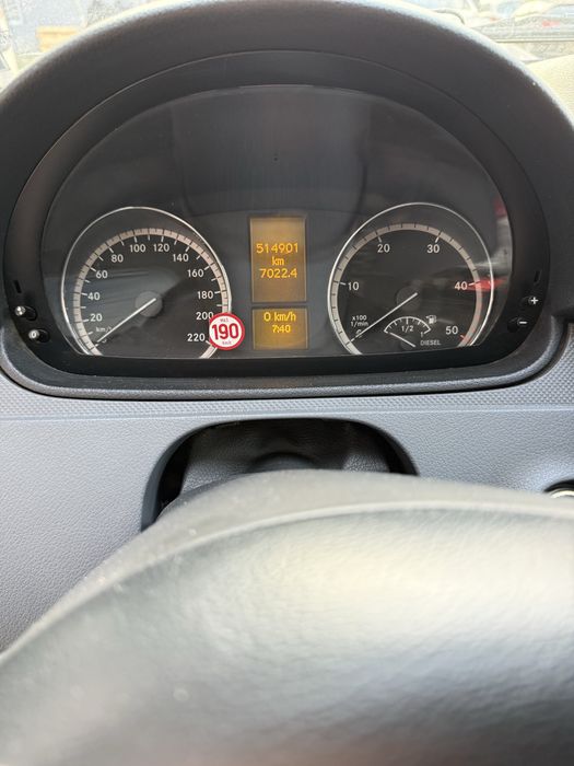 Мерцедес Vito 2.0 diesel