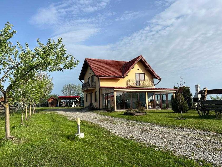 Casă de închiriat – Budila (Tărlungeni), 15 km de Brașov