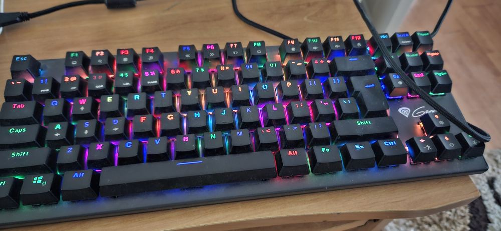 Tastatura mecanica gaming Thor 300 tkl noua