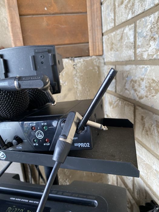 Сет за пеене с поставка и кабели за тях