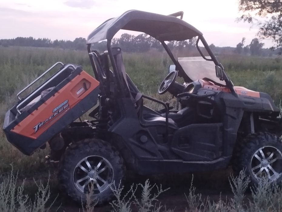 Багги Cfmoto 800кубов