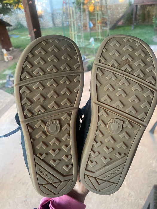 Боси обувки и пантофи за деца