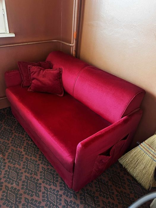 Мебели втора употреба