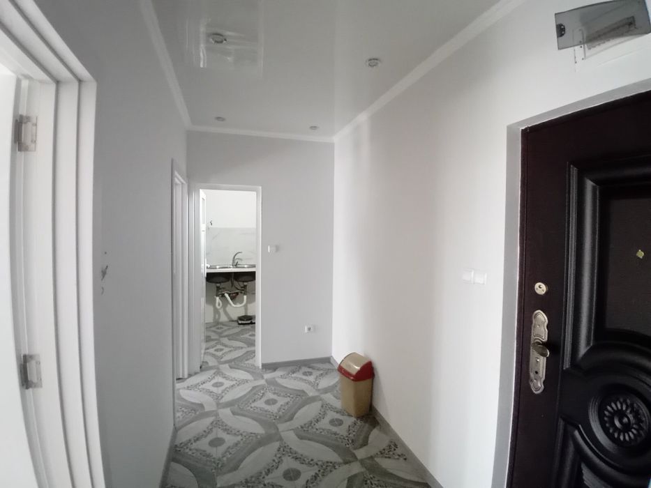 Продава се Двустаен апартамент в Добрич, Център - 55 кв.м за 640 €/кв.м - Снимка #1