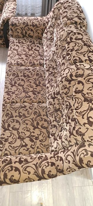 Canapea extensibilă 3 locuri  cu 2 fotolii living