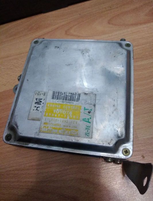 Блок управления Эбу hilux surf