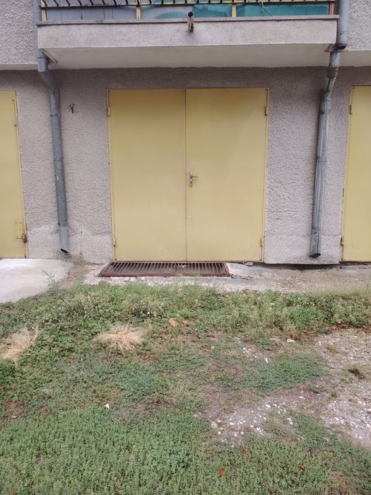 Гараж 21.38кв.м гр. Добрич