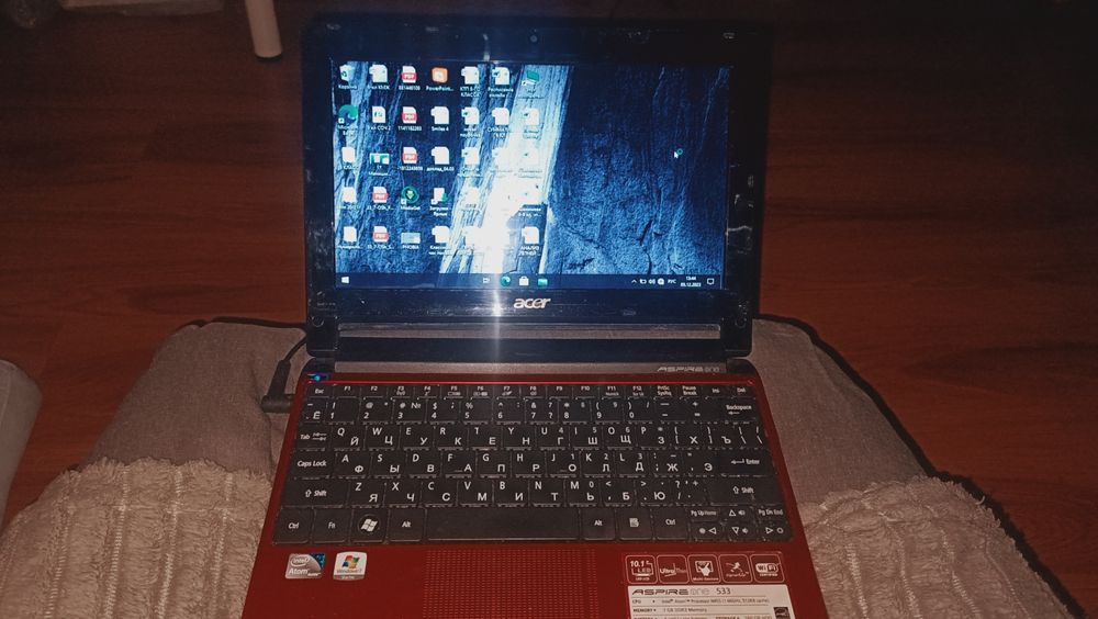 Нетбук Aspire one