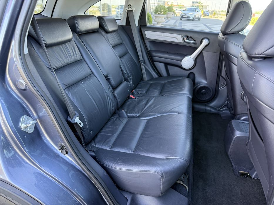 Honda CR-V 2.0 i-VTEC 150к.с EXECUTIVE / AVTOMAT / KOJA / NAVI