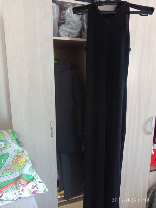 Вечернее платье 'американка"  чёрное .