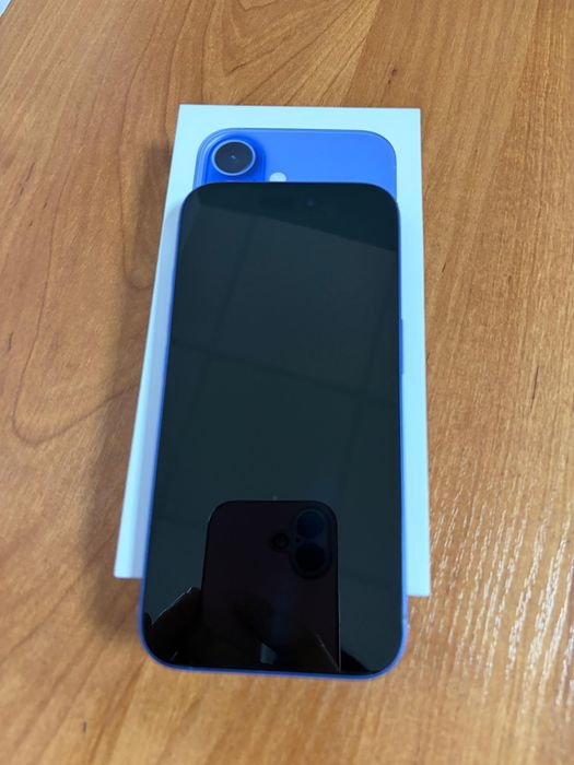 продам iphone 16