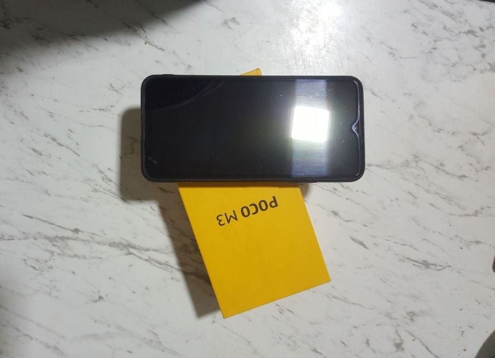 Poco M3 Sroshni sotiladi