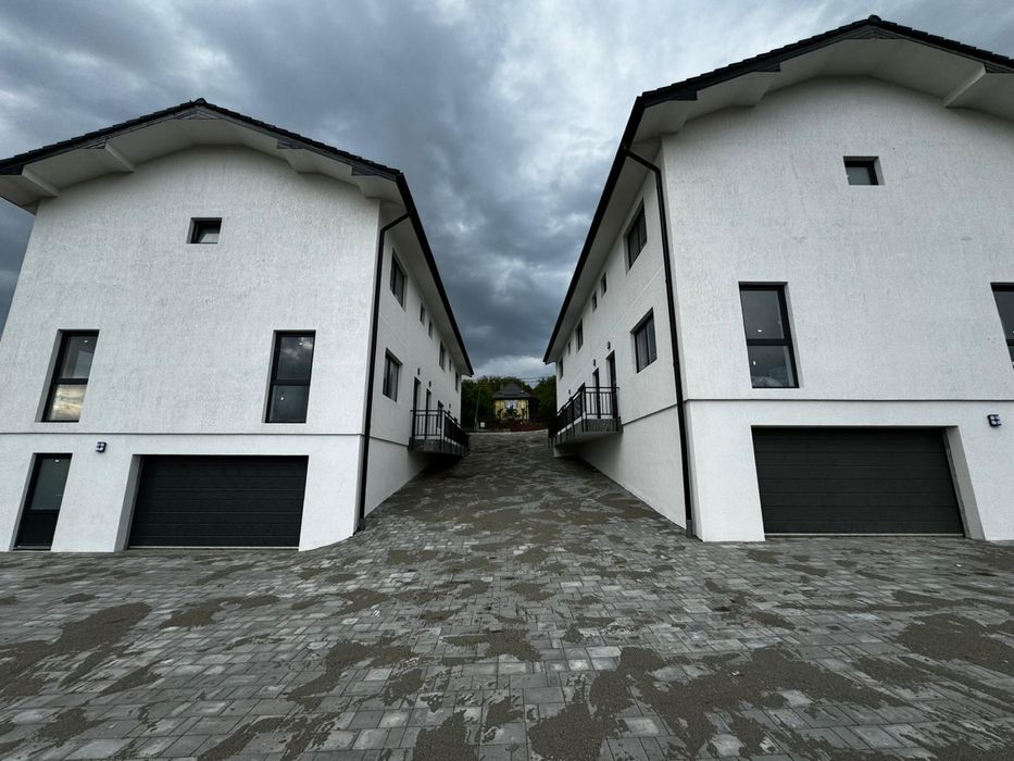 Apartament de vanzare - str. Viile Dealului Mic