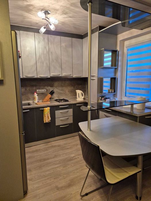 Дава се под наем Тристаен апартамент в Варна, Виница - 80 кв.м за 637.5 € - Снимка #4