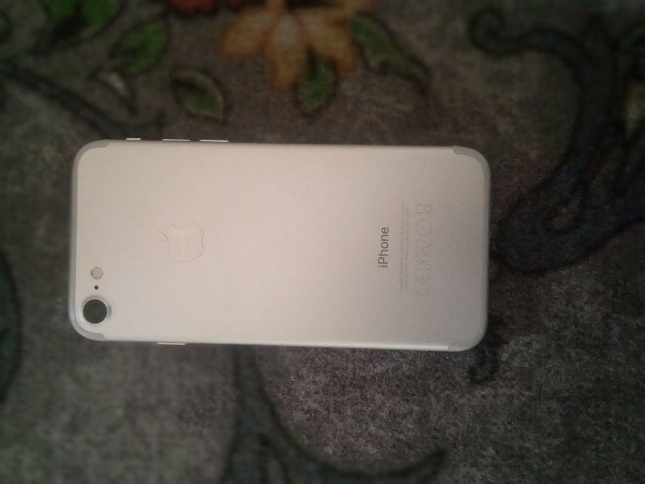 iPhone 7 256 gb xotira