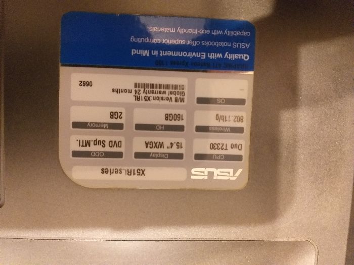 Лаптоп ASUS (Асус)