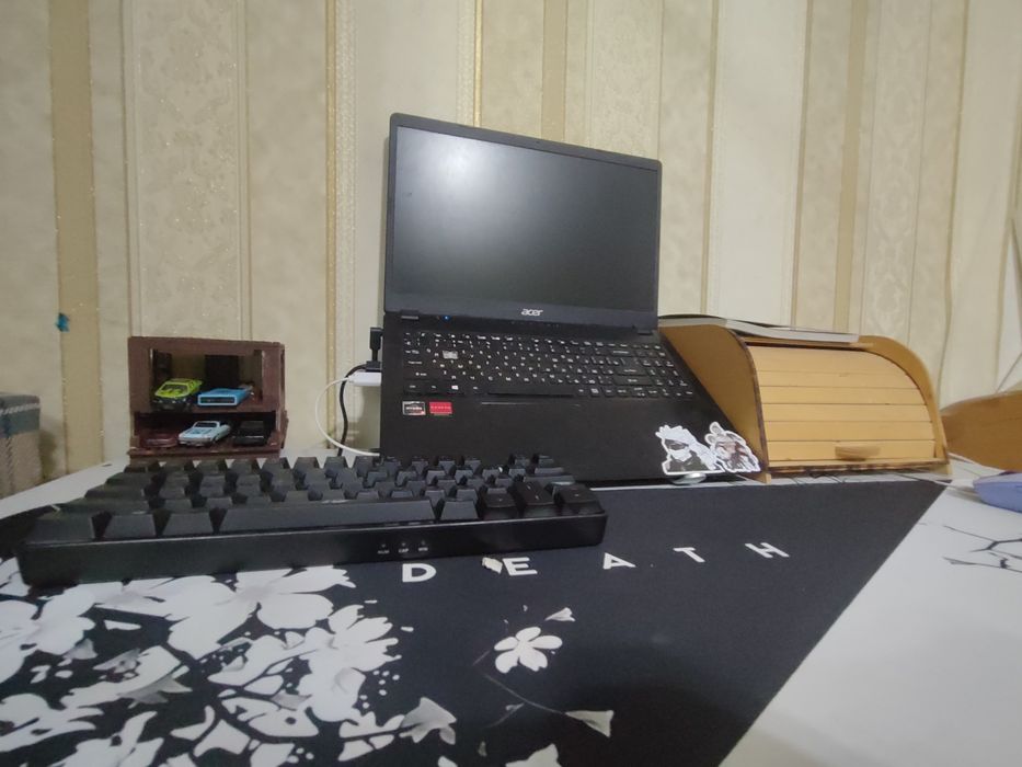 Рабочий ноутбук ACER