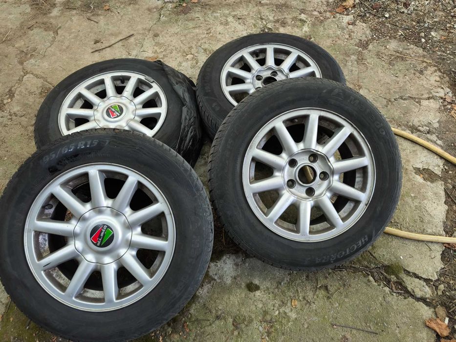 5 бр. лети джанти за ауди с летни гуми 195/65 R15-Матадор