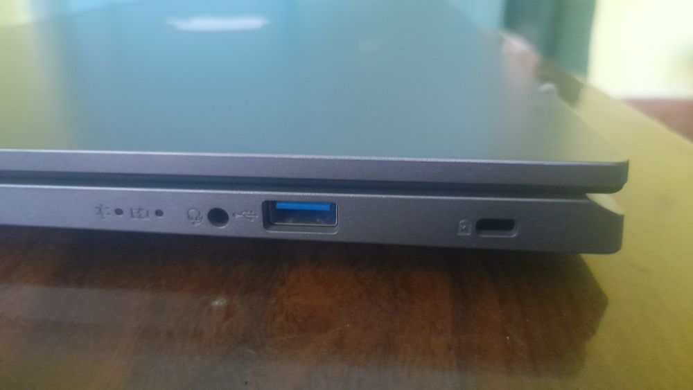 Noutbook sotiladi. Acer aspire 5