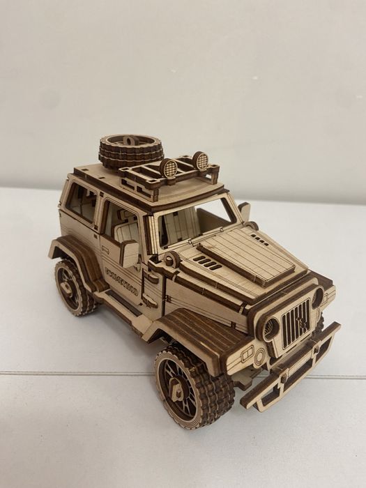 ECOMETHOD 3D деревянный конструктор – модель автомобиля (собранный)