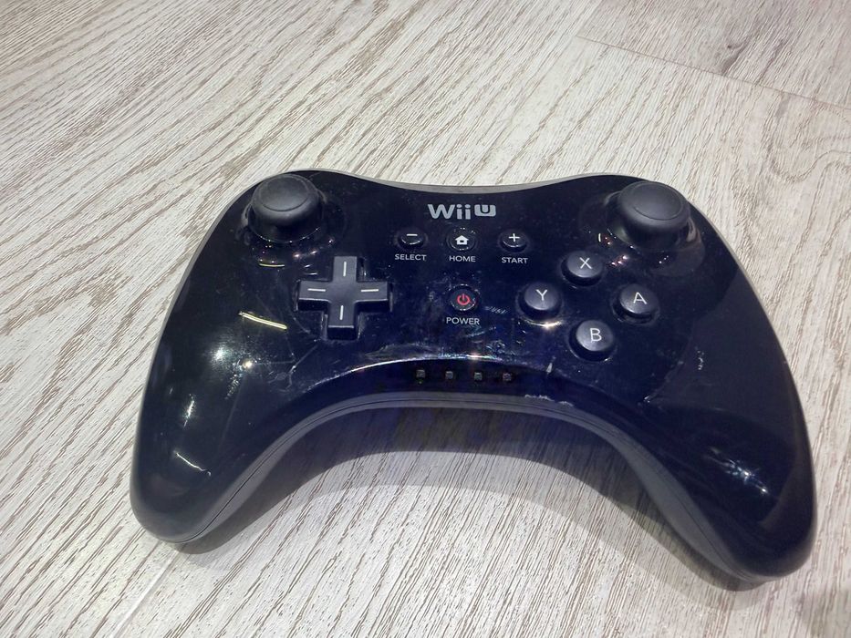 Nintendo Pro Controller Black - Nintendo Wii U