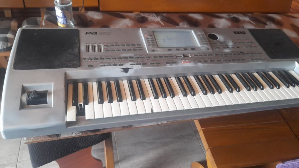 Korg PA 80 pentru piese