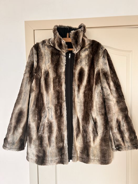 Двулицево Яке с Еко Косъм – 2 в 1 Стил и Топлина