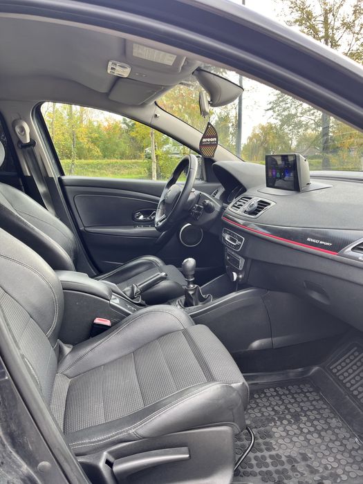 Renault Megane GT 2.0 DCI 160CP