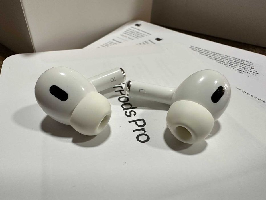 Apple AirPods Pro 2