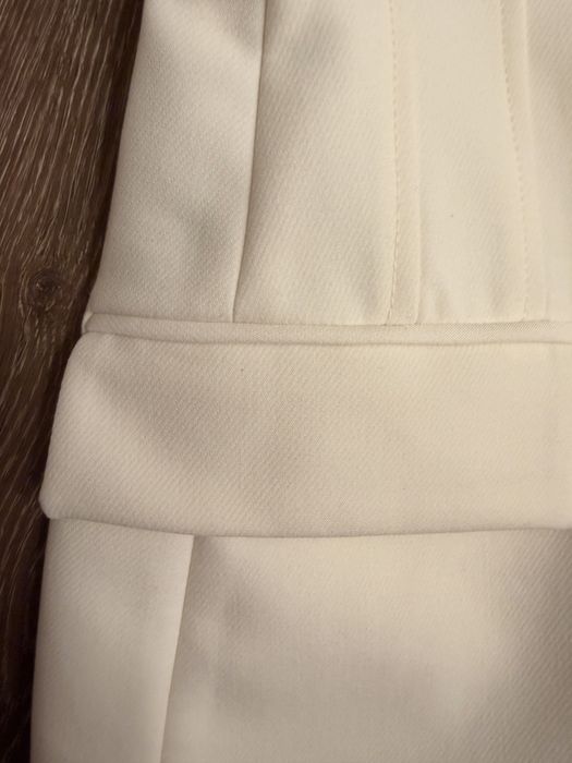 Молочный  жакет