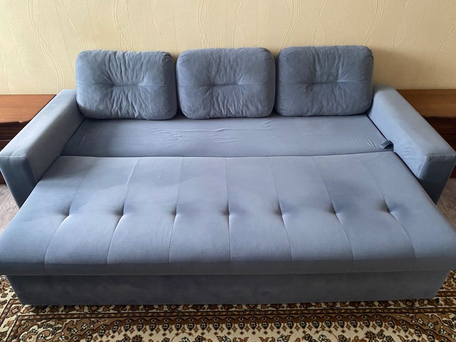 Продам диван !!!