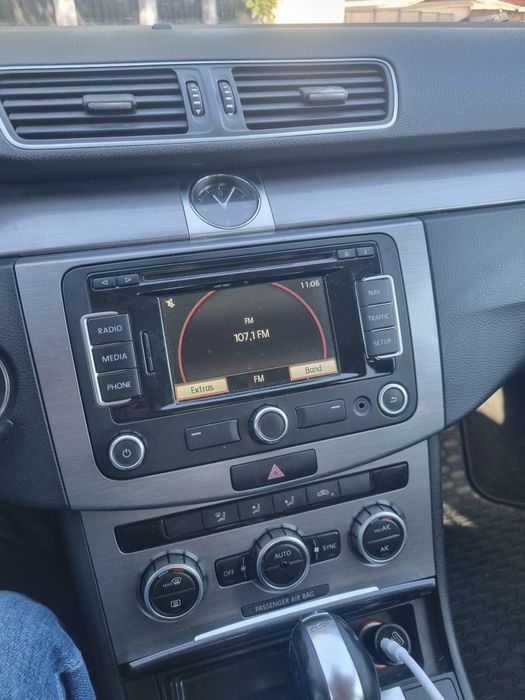 VOLKSWAGEN Passat 2015 — imagine 3