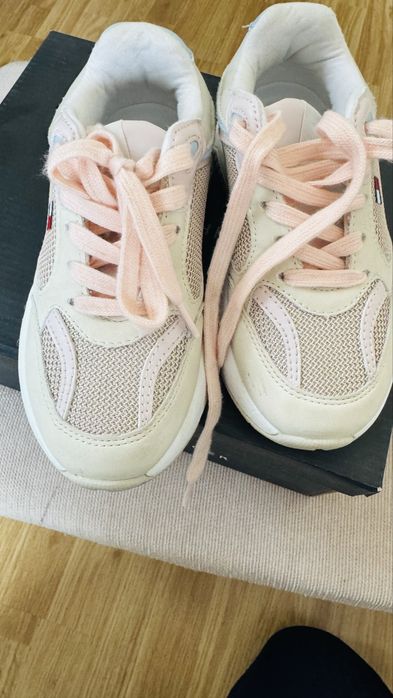 Adidasi Tommy Hilfiger marime 31