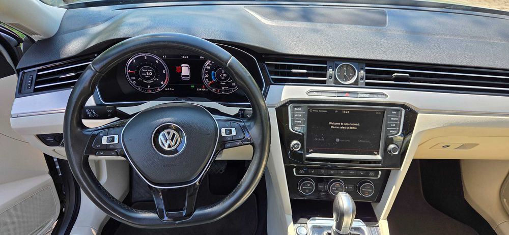 Volkswagen Passat B8 2.0TDI 2016г.