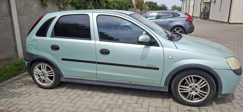 Opel Corsa C  , benzina motor 1.4