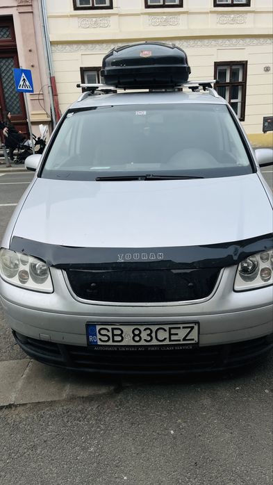 Vand 2200eur sau schimb cu benzina motor mic Vw Touran 2005 pornire mo