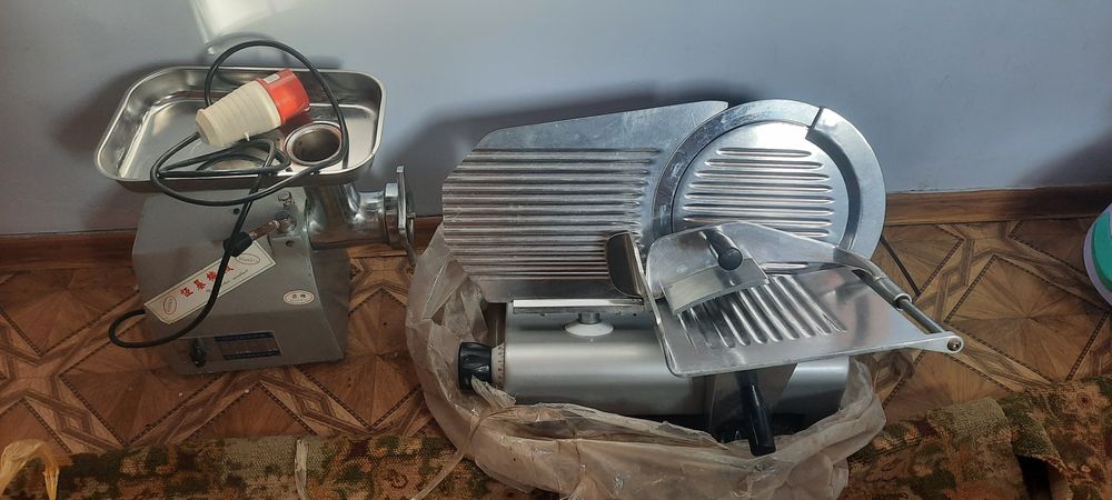 Срочно продам слайсер