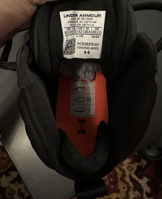 Ботинки Under Armour UA 695 (оригинал, новые)