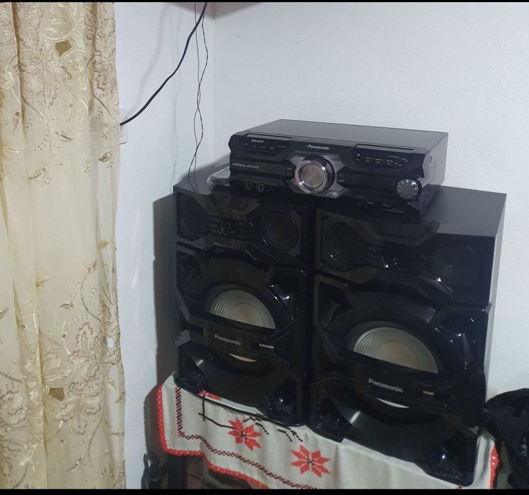 Vand sistem audio panasonic sc max3500EK  2400w 1600 de lei doar azi