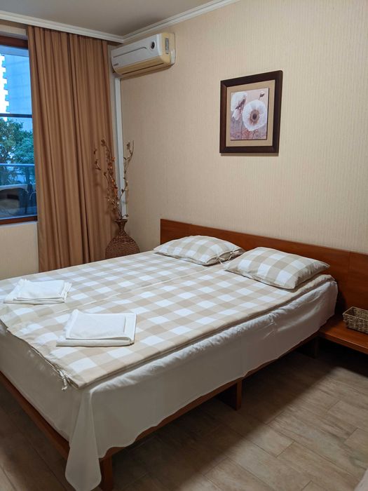 Дава се под наем Двустаен апартамент в к.к. Златни пясъци - 40 кв.м за 357 € - Снимка #2