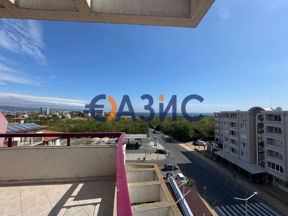 Видов апартамент с 2 спални и голяма тераса в" Кабана Бийч Клуб",