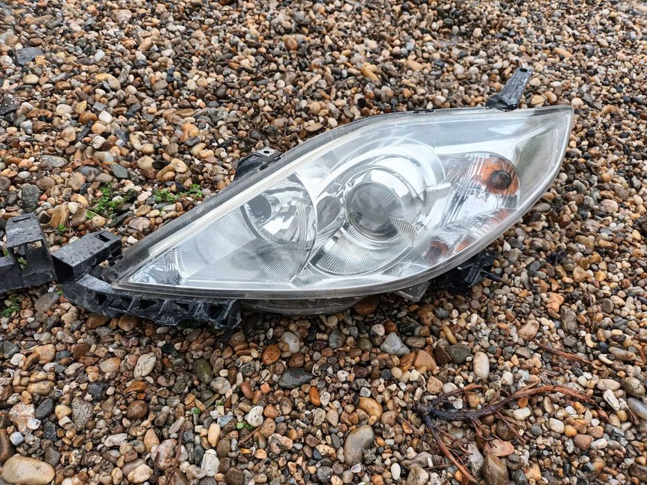 ляв и десен ксенон фар за мазда 5 миниван MAZDA 5 MINIVAN