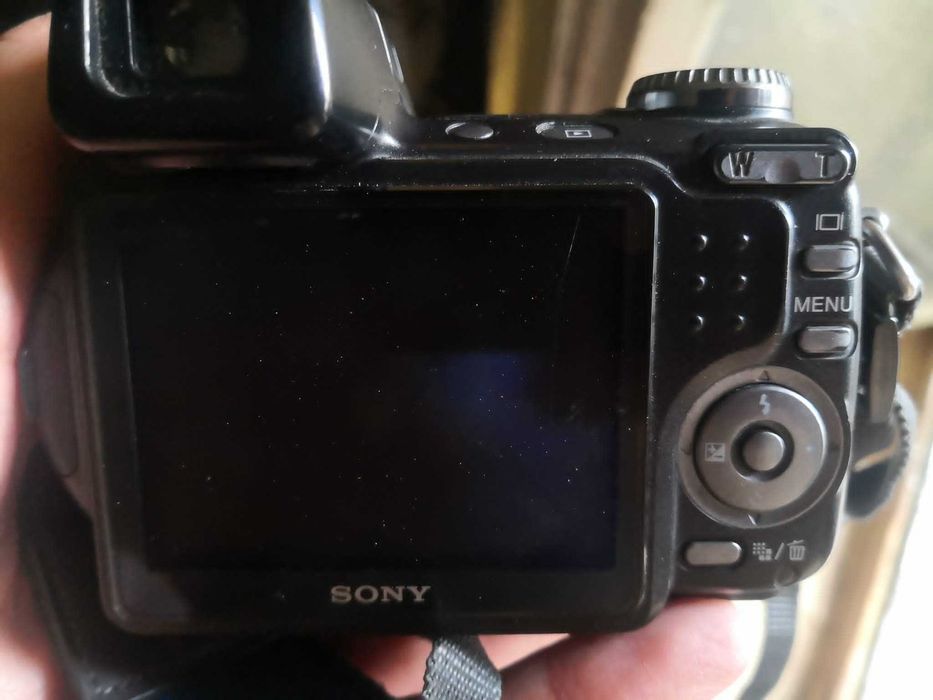 Фотоапарат Sony DSC H5